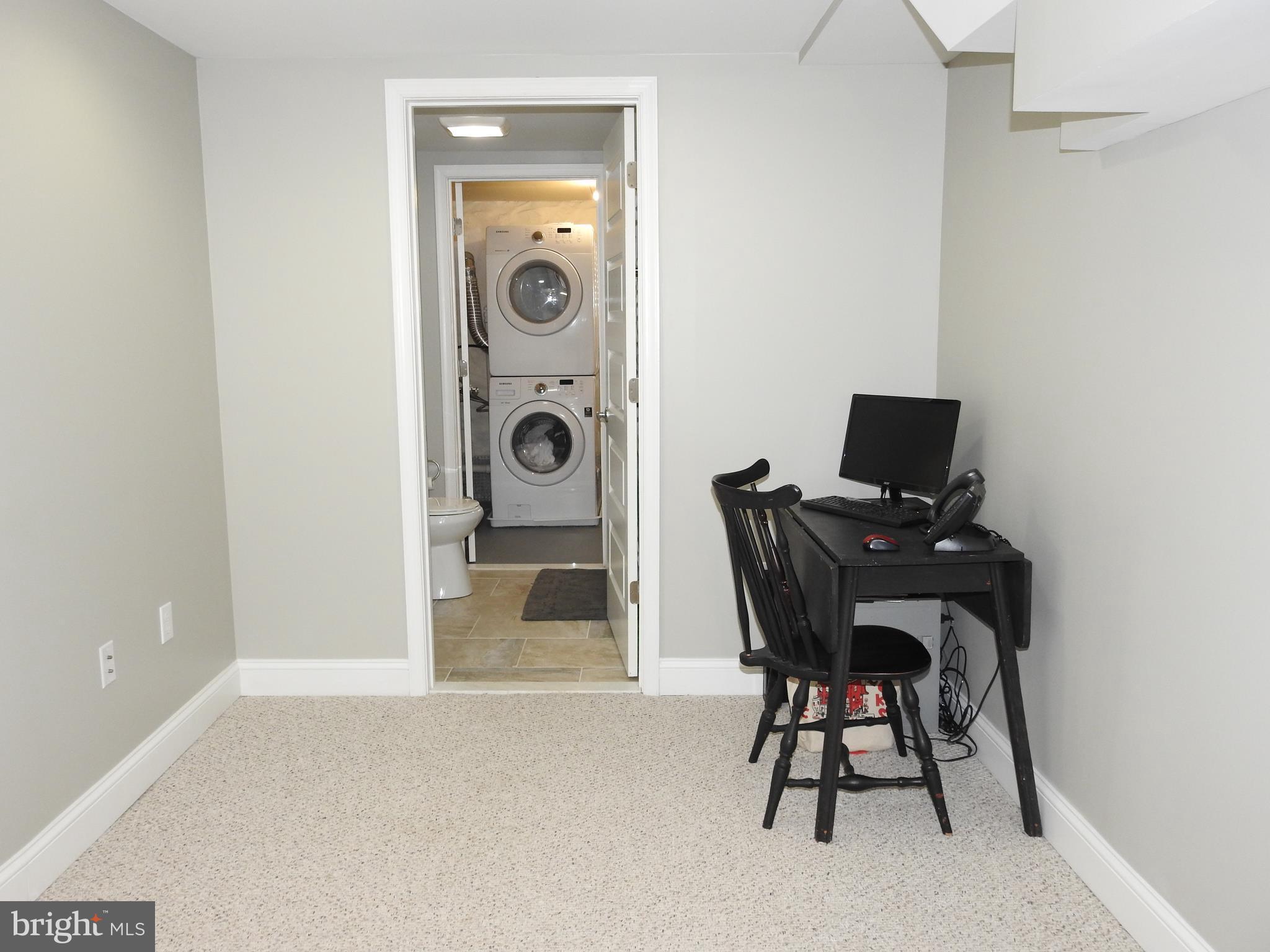 HAMPDEN HISTORIC DISTRICT - Residential