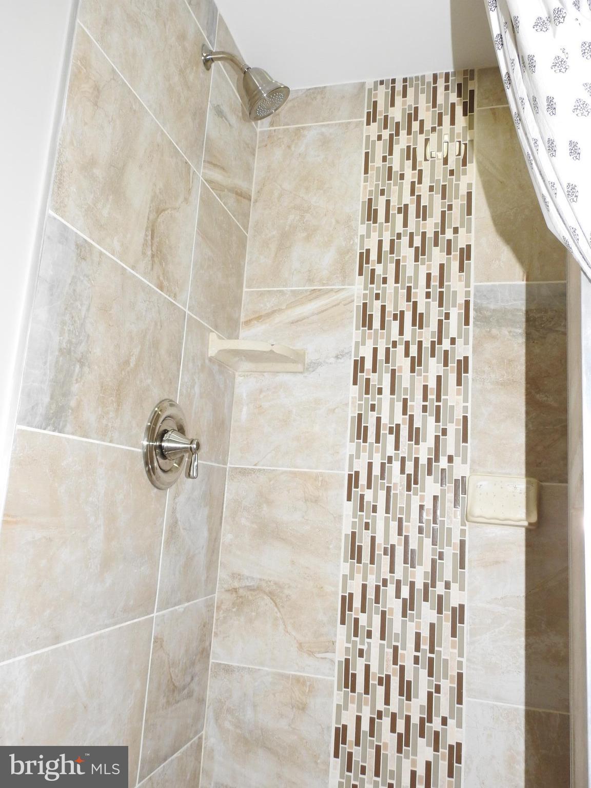 HAMPDEN HISTORIC DISTRICT - Residential