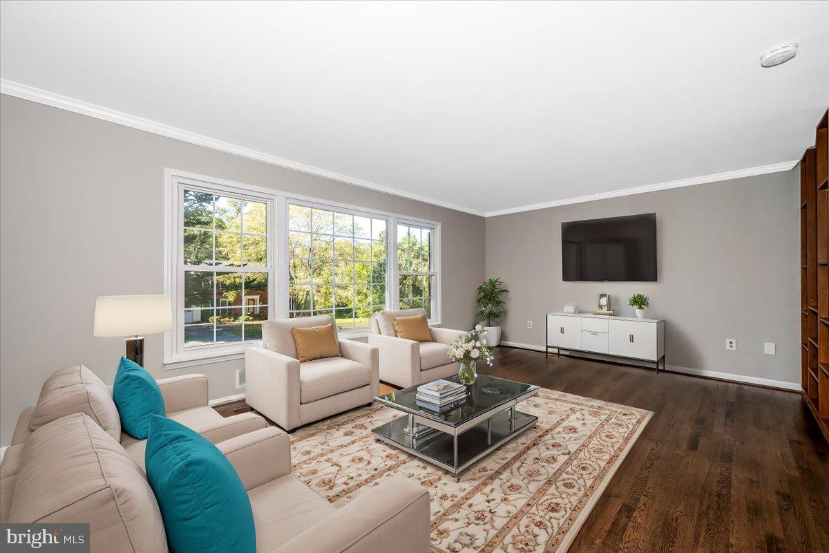 BROOKVILLE KNOLLS - Residential