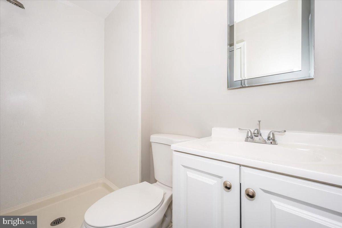 BROOKVILLE KNOLLS - Residential