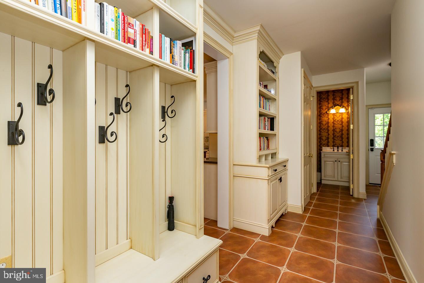 SPRINGHOUSE FARM - Residential