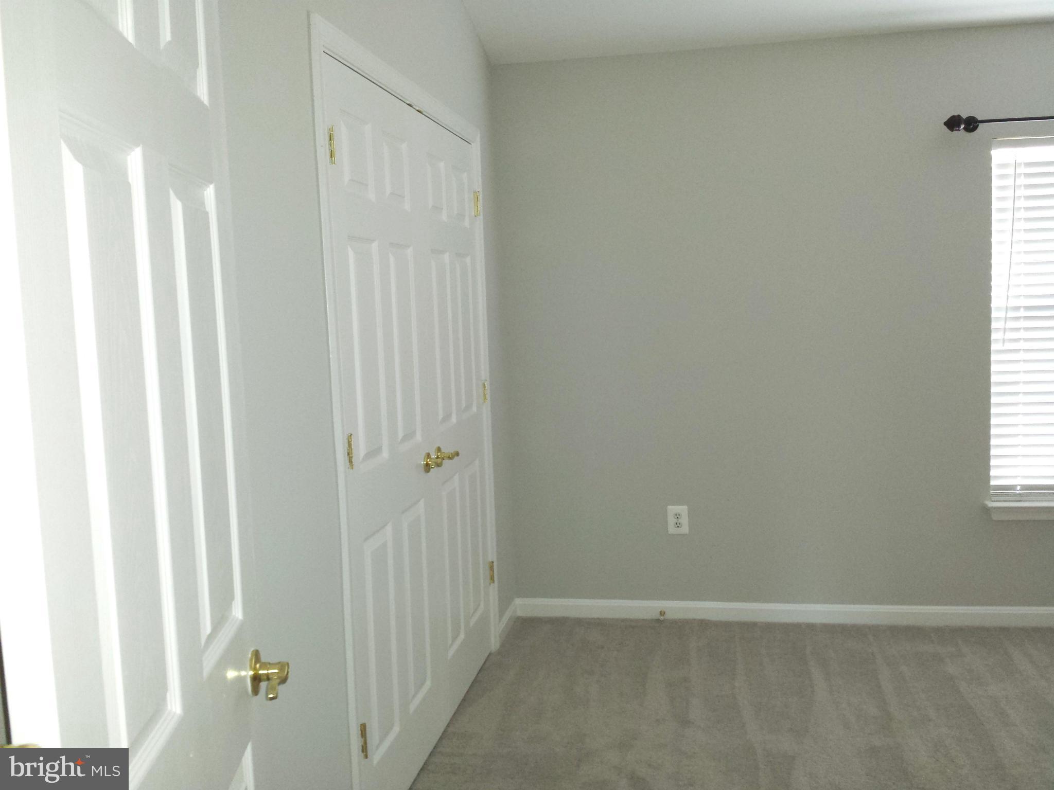 HEARTHSIDE AT FLYNNS CROSSING - Residential Lease