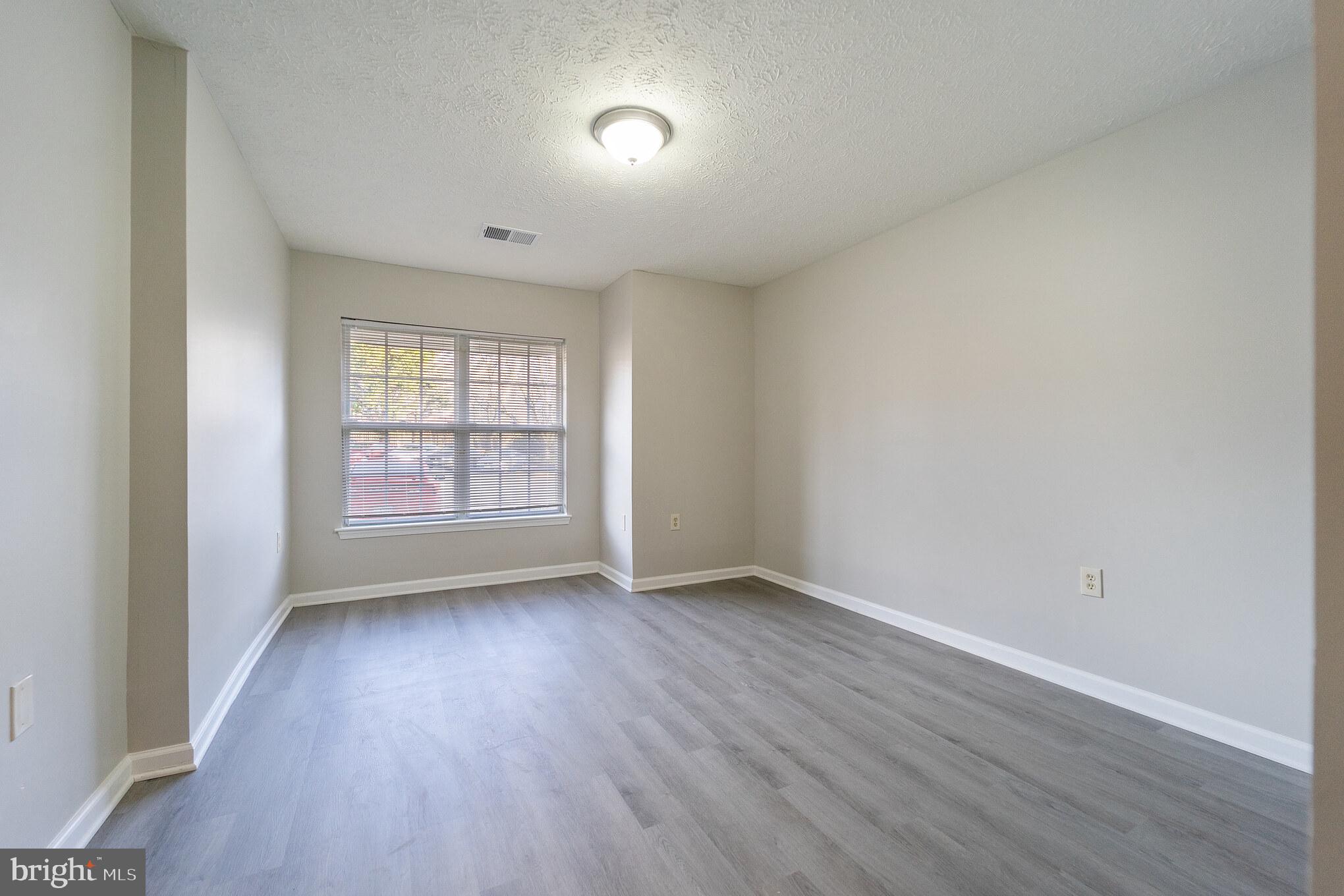 LARGO TOWN CENTER CONDOMINIUMS - Residential