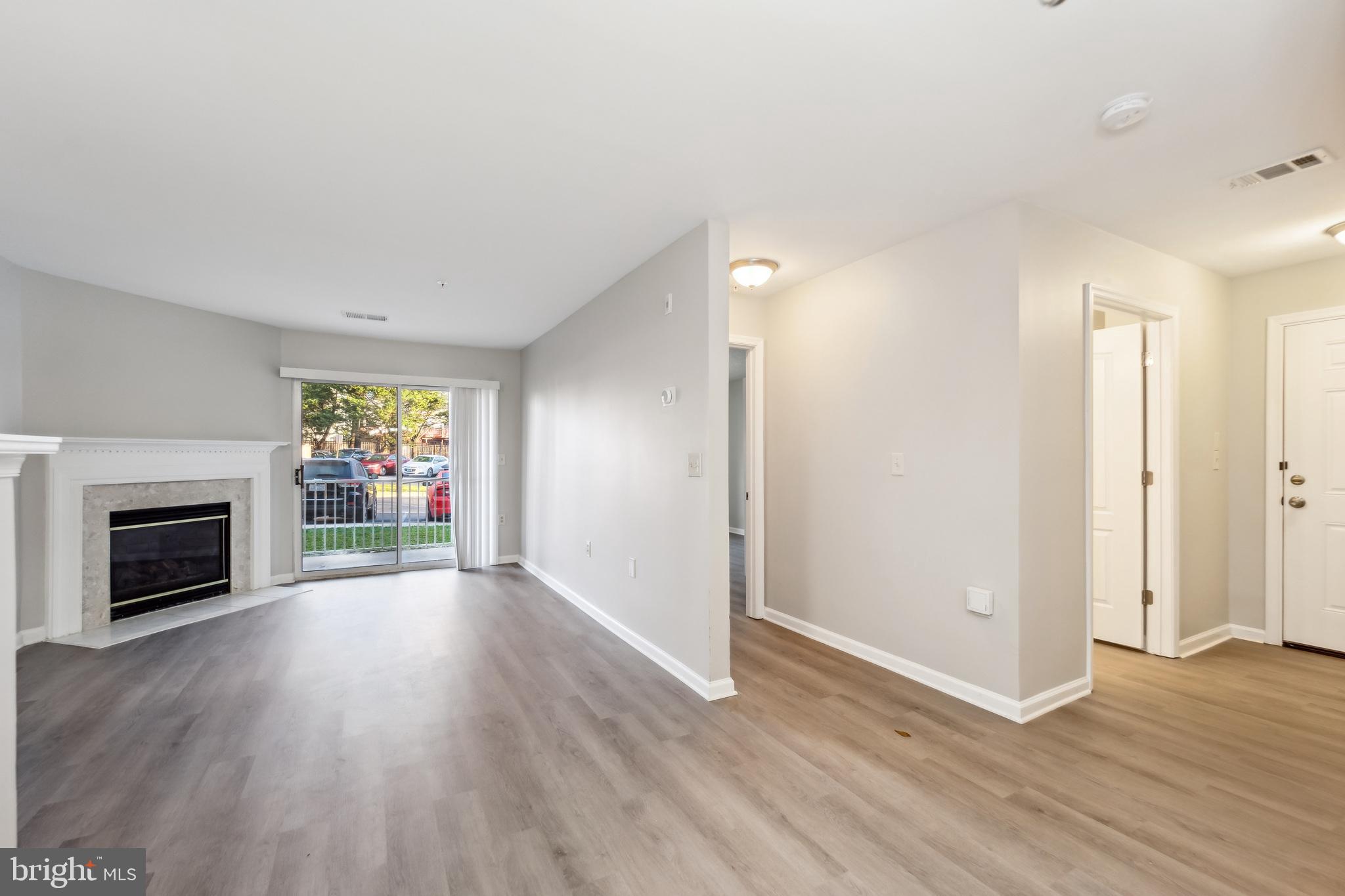 LARGO TOWN CENTER CONDOMINIUMS - Residential