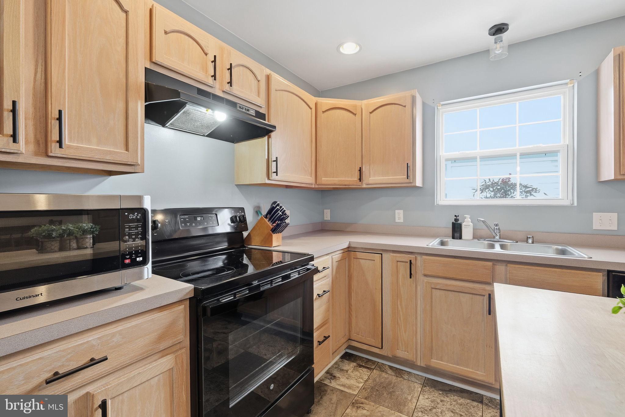 FAIRFIELD - Residential