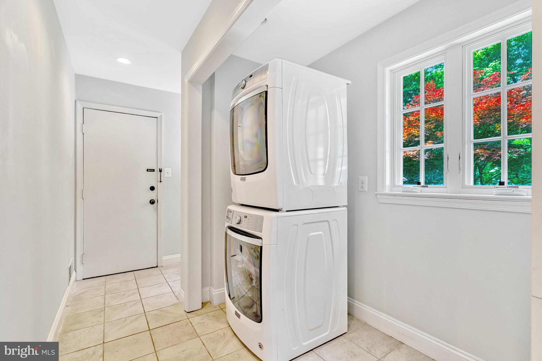 FOREST VILLA WOODS - Residential