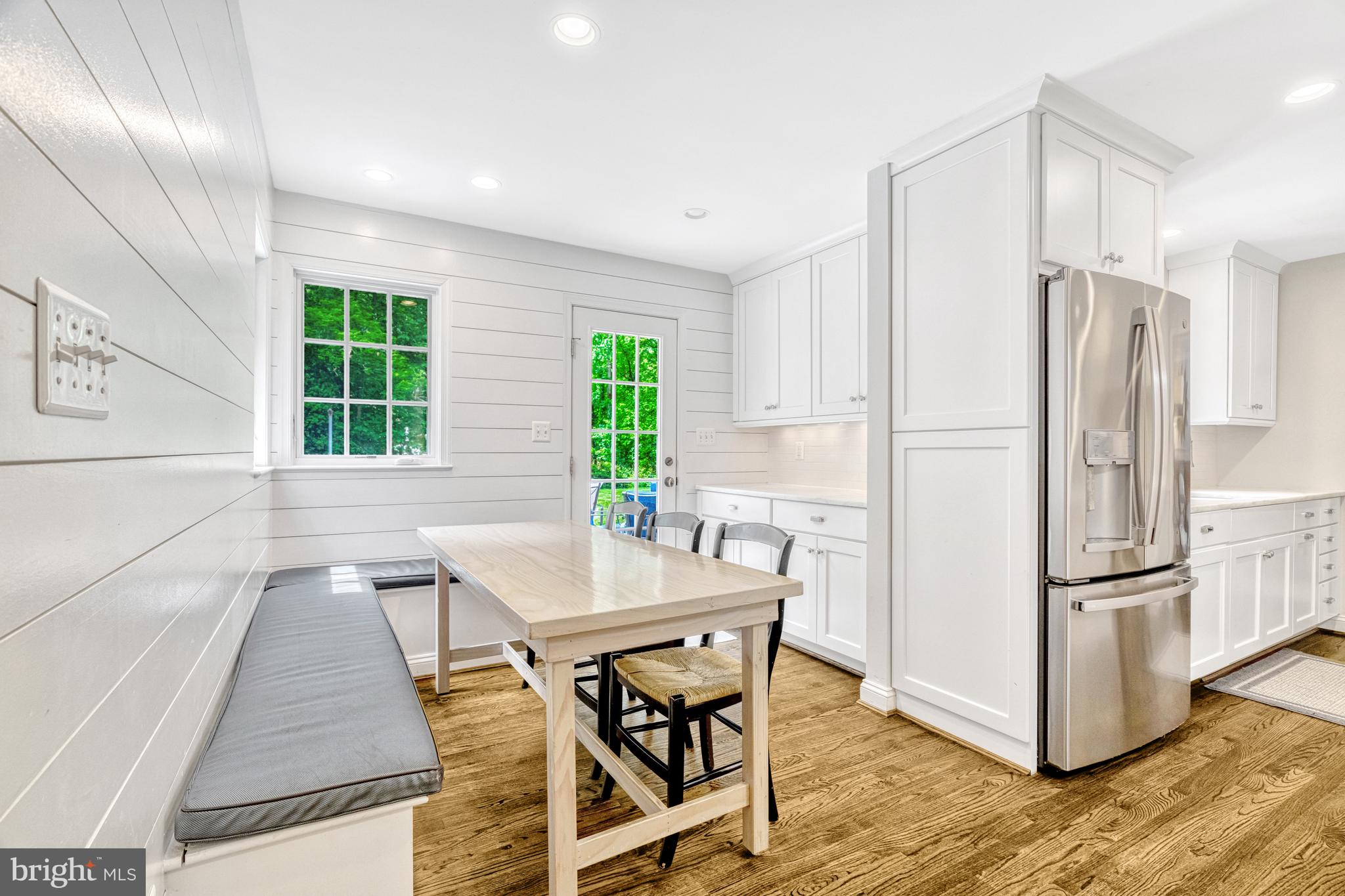 FOREST VILLA WOODS - Residential