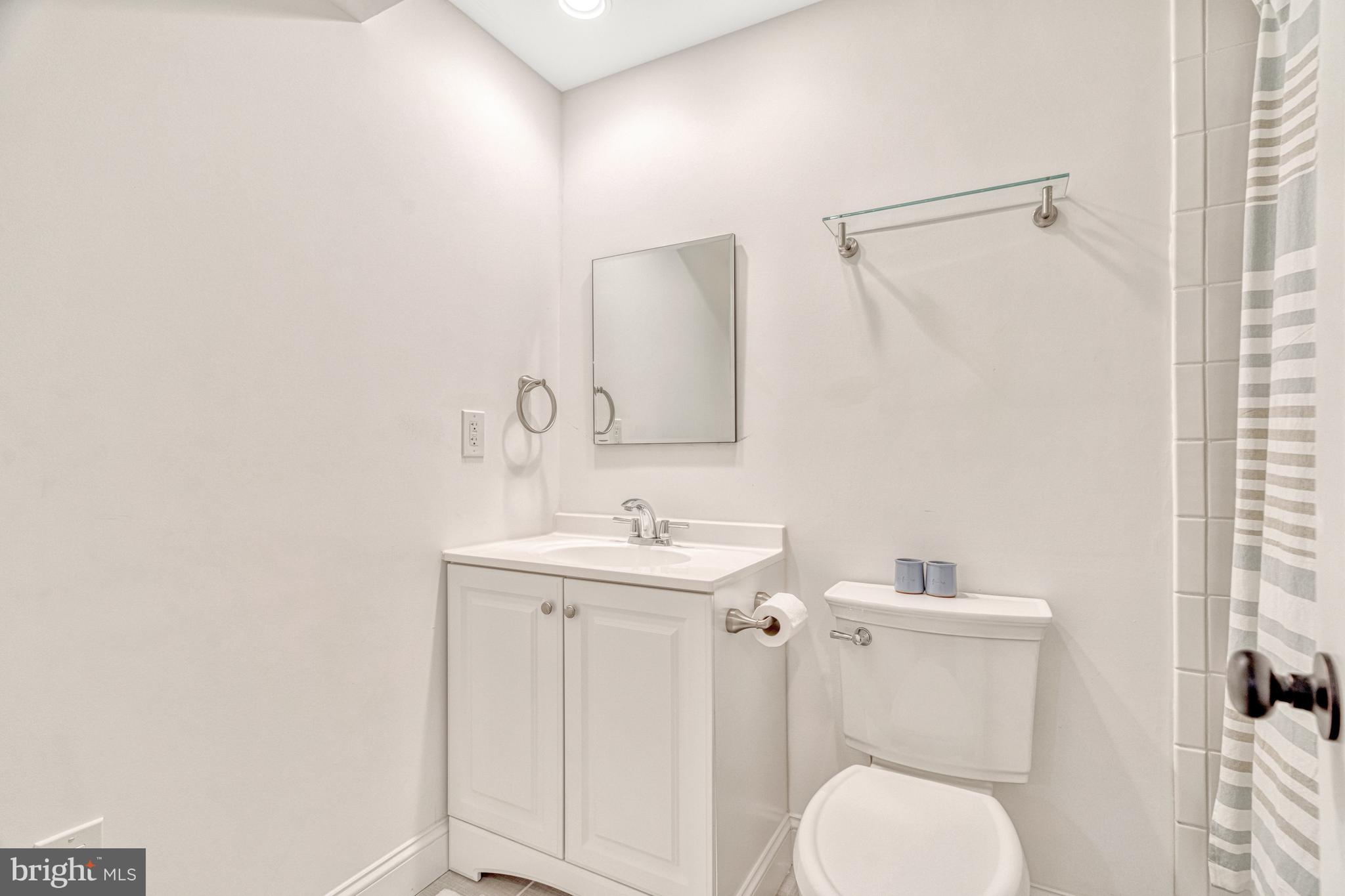 FOREST VILLA WOODS - Residential