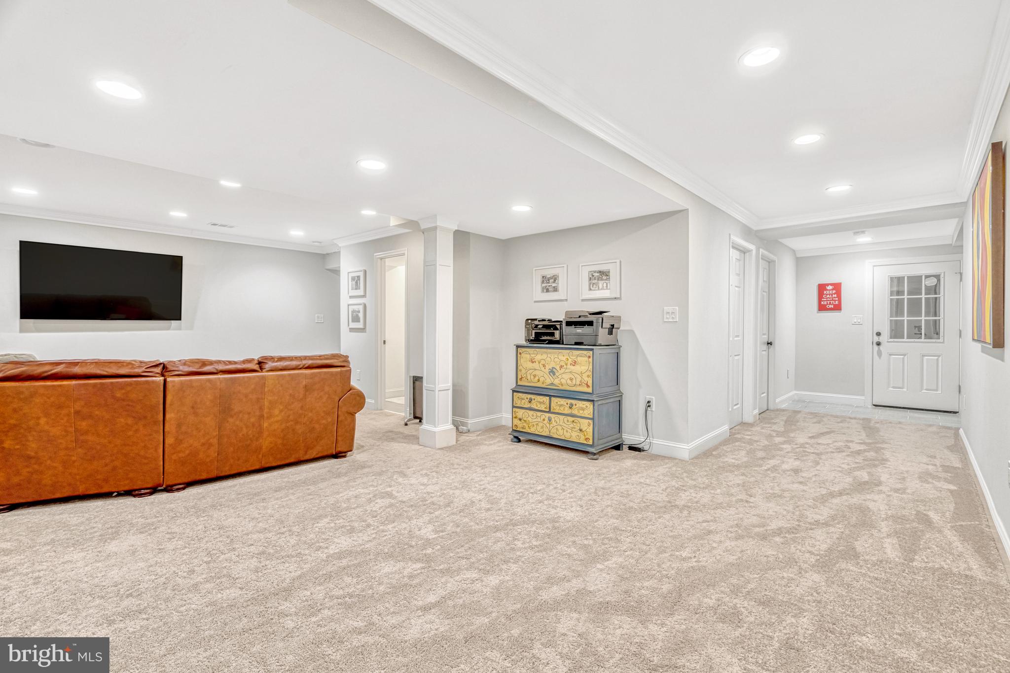 FOREST VILLA WOODS - Residential