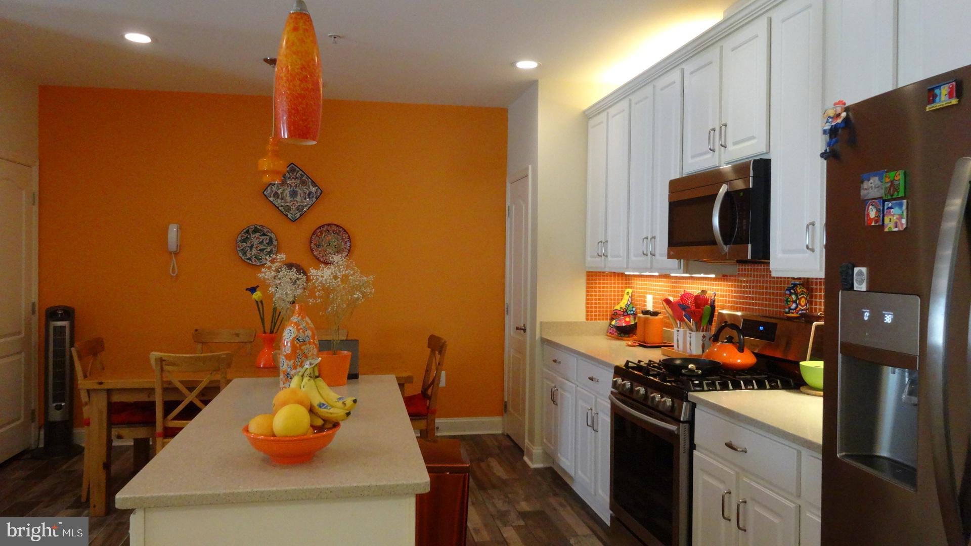 VILLAGE OF RIVER HILL - Residential Lease