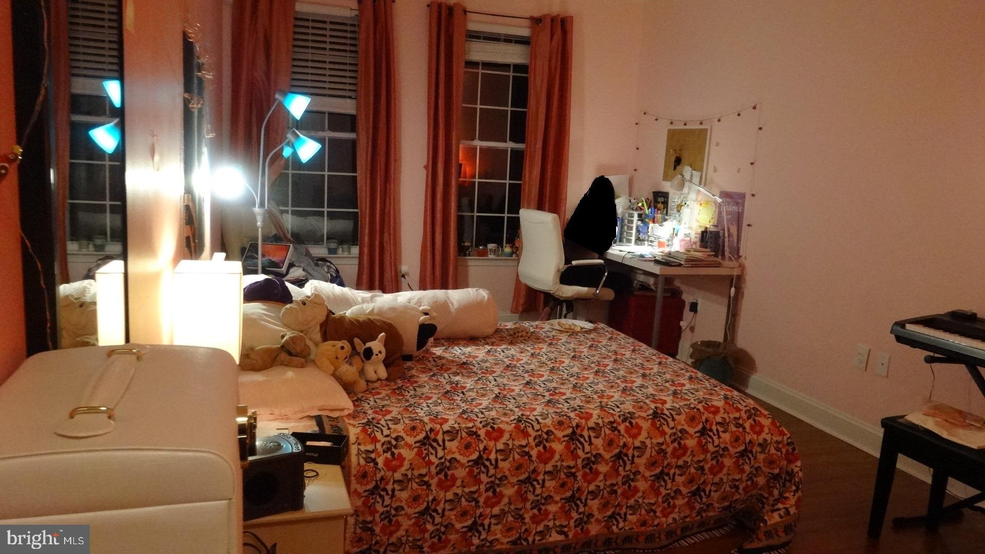 VILLAGE OF RIVER HILL - Residential Lease