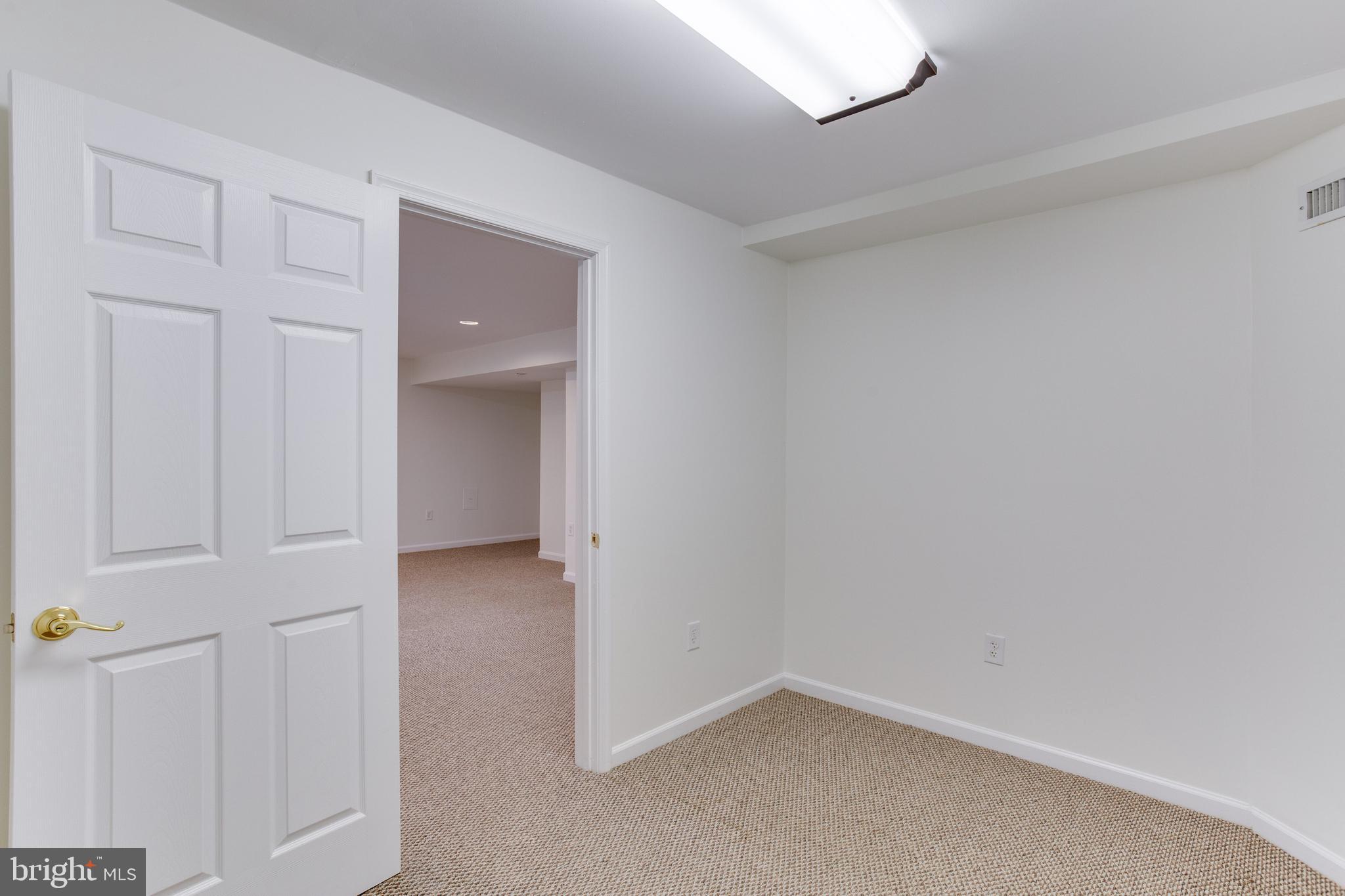 STAVORS ACRES - Residential