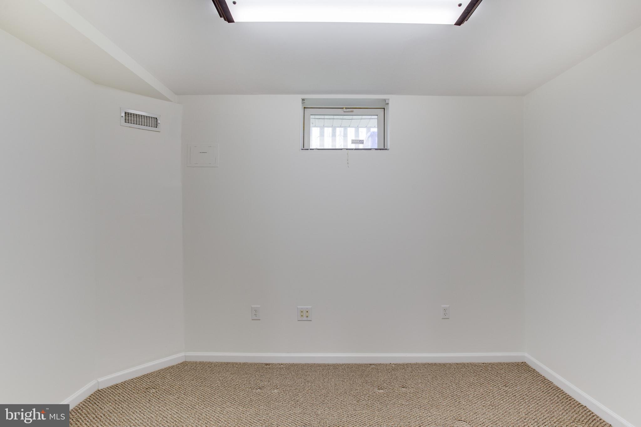 STAVORS ACRES - Residential