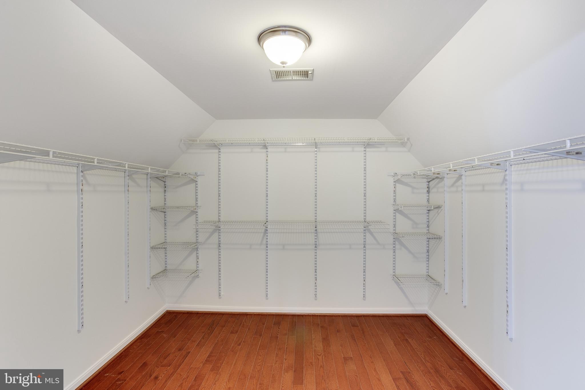 STAVORS ACRES - Residential