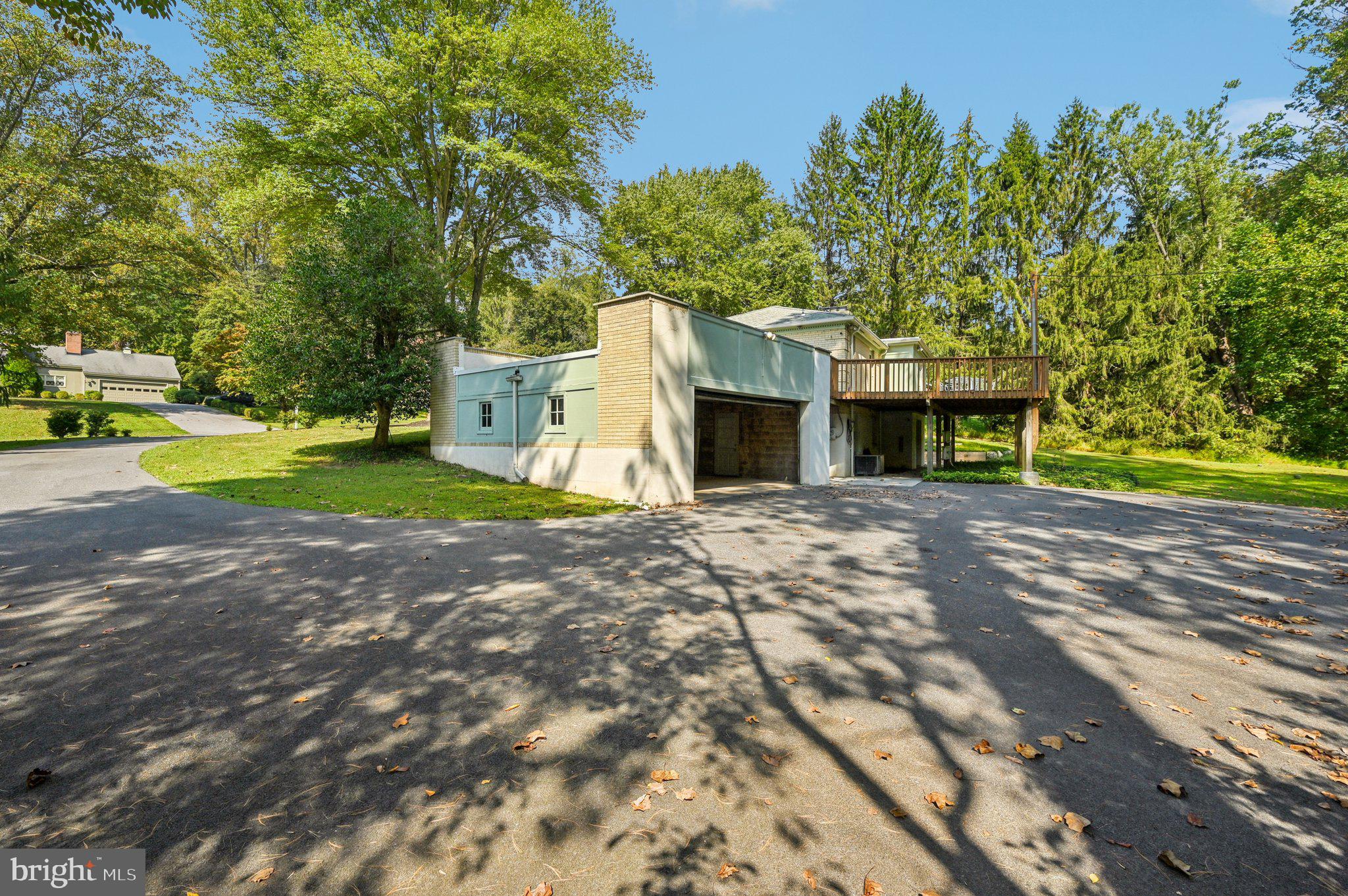 RAVENHURST - Residential