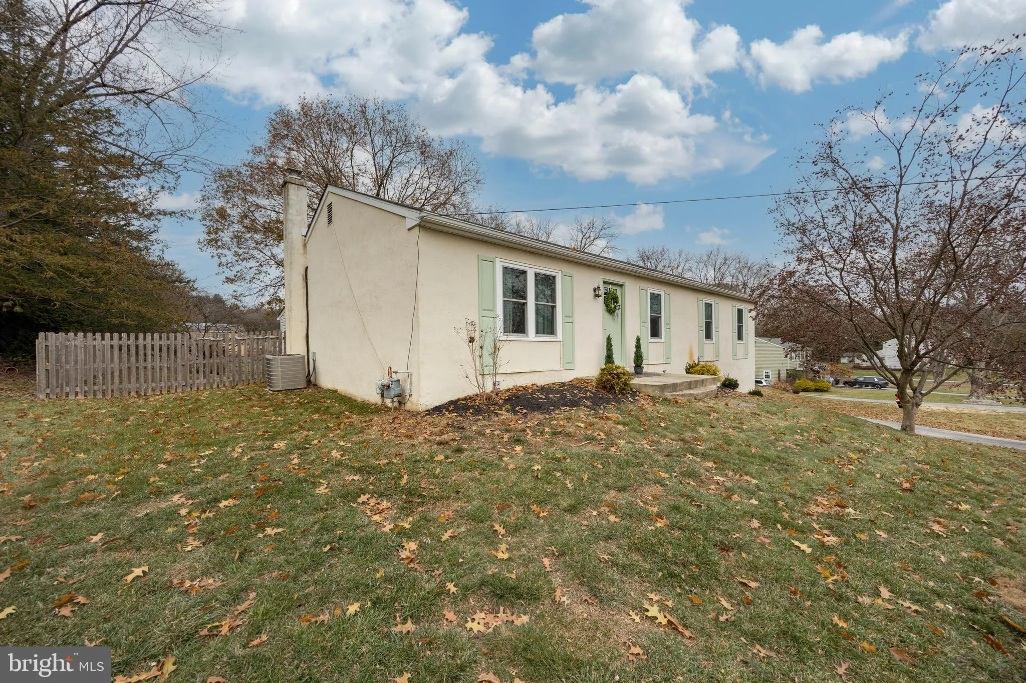 West Chester, Pennsylvania 19380, United States, 4 Bedrooms Bedrooms, ,2 BathroomsBathrooms,Residential,Pending,253168