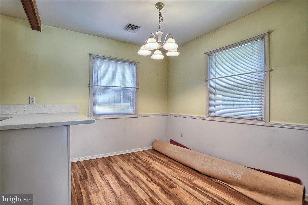 LIBERTY SQUARE - Residential