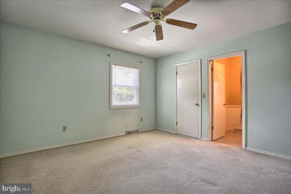 LIBERTY SQUARE - Residential