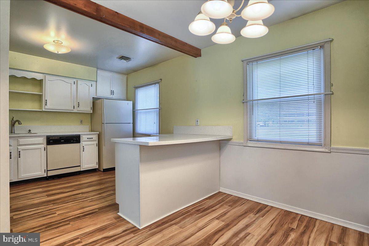 LIBERTY SQUARE - Residential