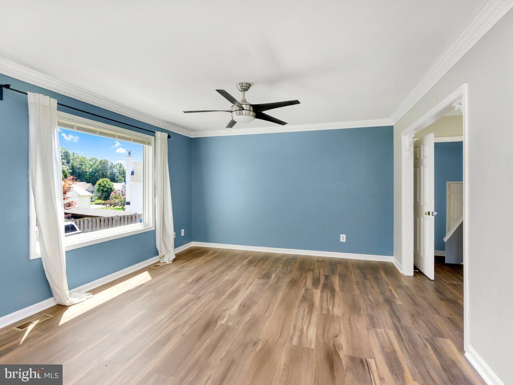 ELIZABETH PARK - Residential Lease