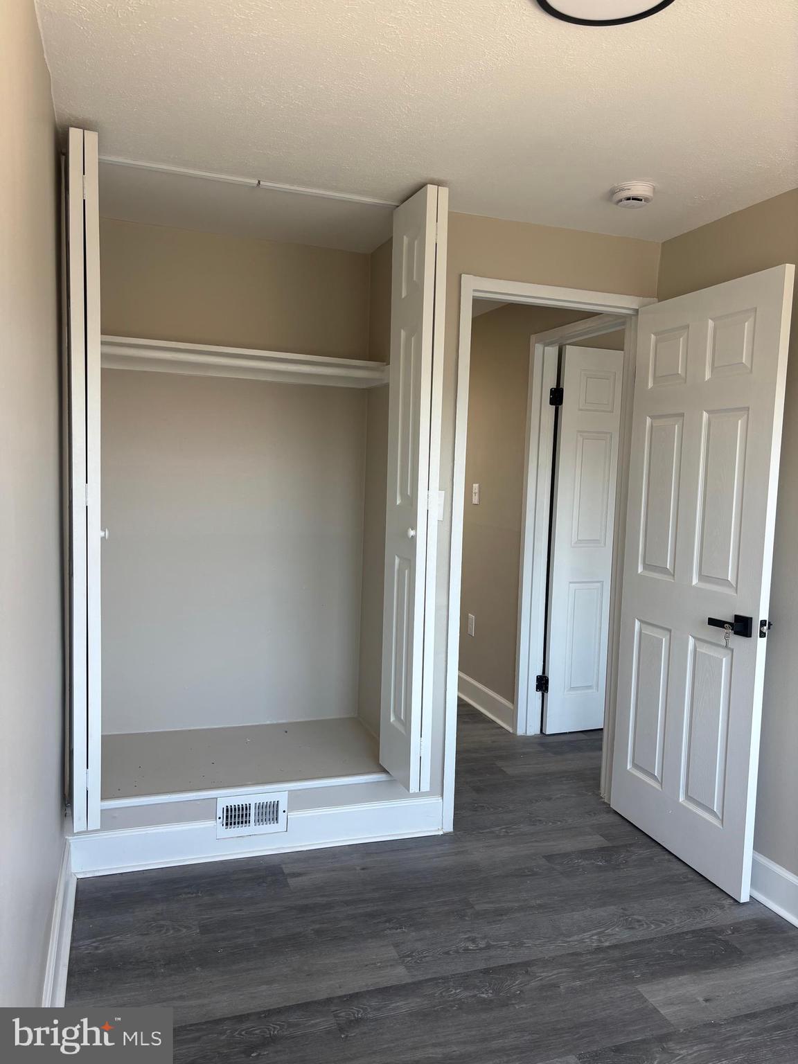 EASTWOOD HEIGHTS - Residential Lease