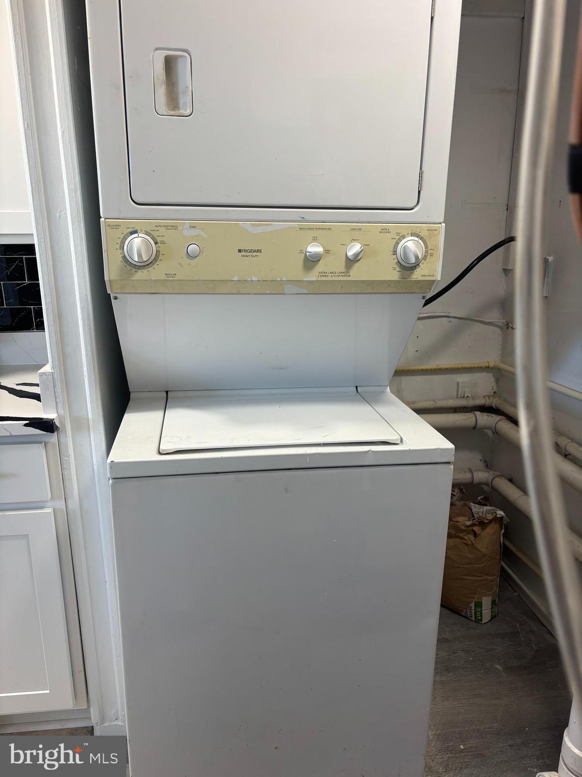 EASTWOOD HEIGHTS - Residential Lease