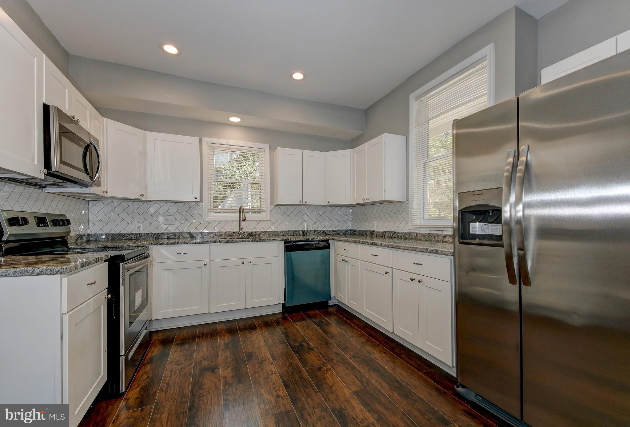 FAIRMOUNT PARK - Residential