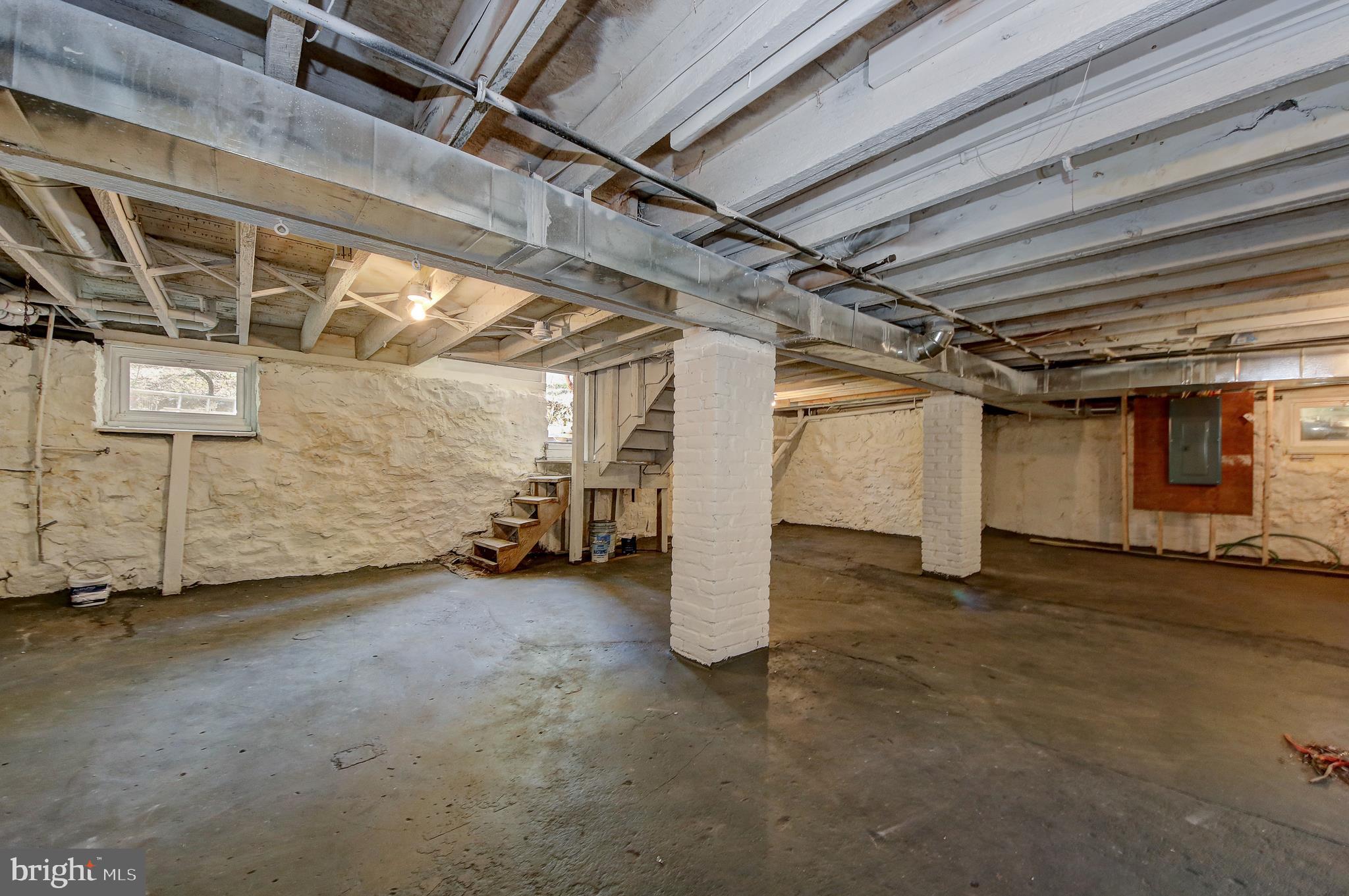 FAIRMOUNT PARK - Residential