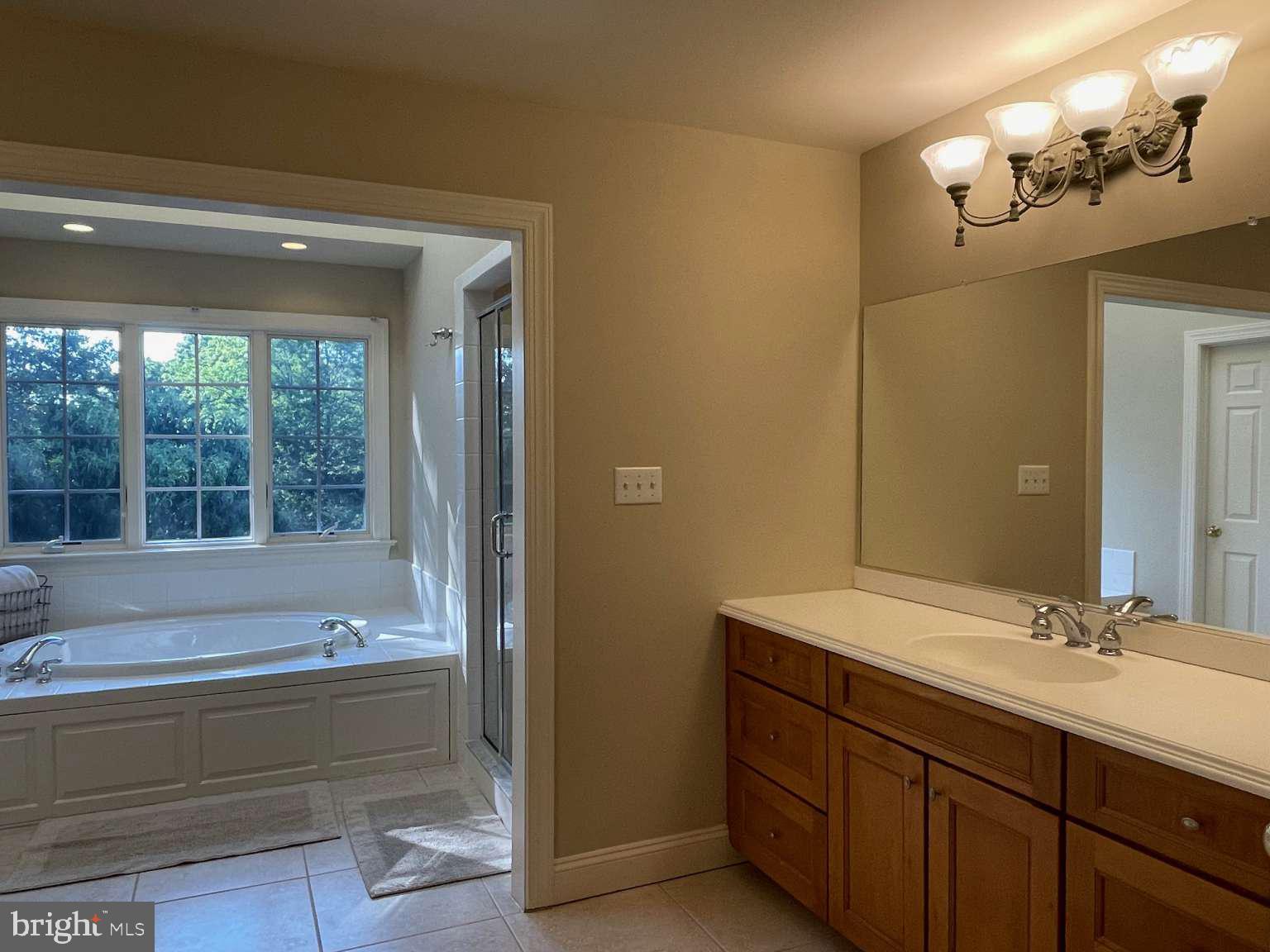 SPRINGHOUSE FARM - Residential