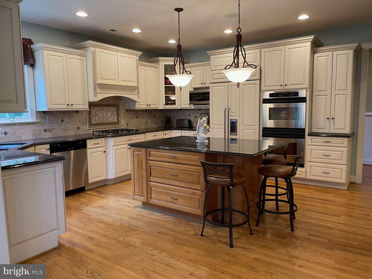 SPRINGHOUSE FARM - Residential