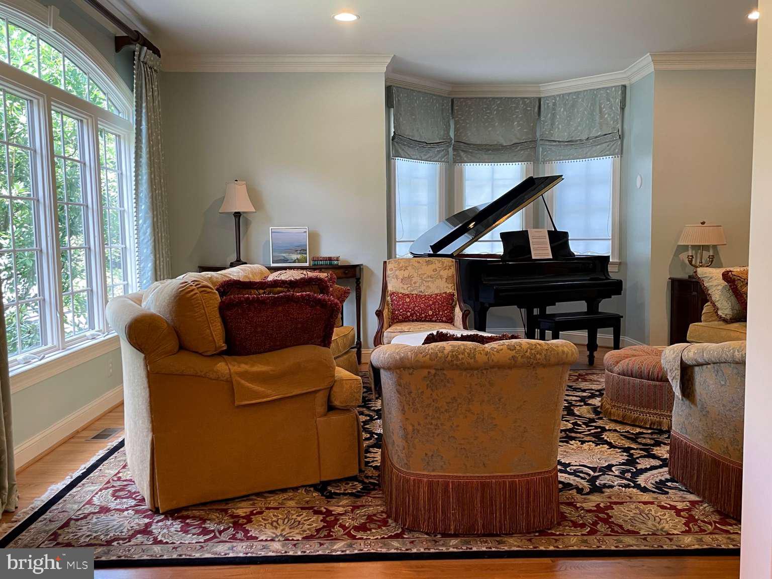 SPRINGHOUSE FARM - Residential