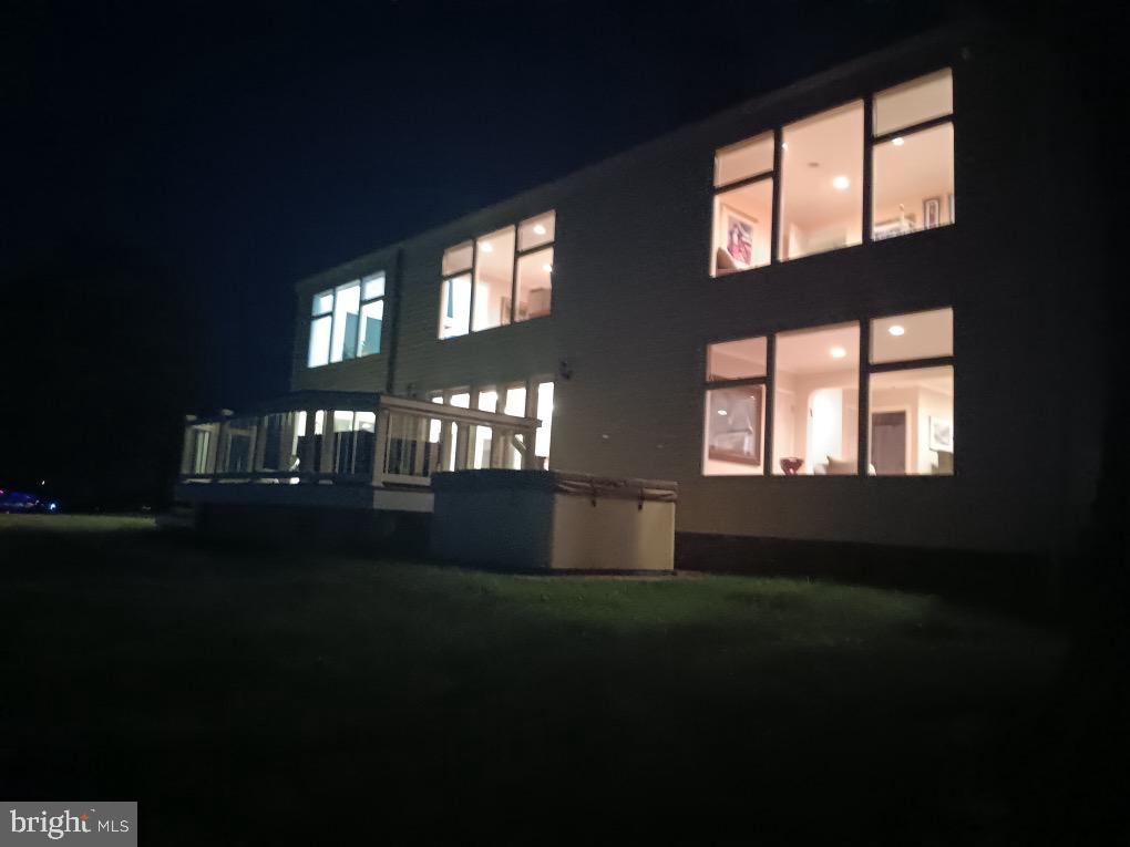 BAUERNSCHMIDT MANOR - Residential