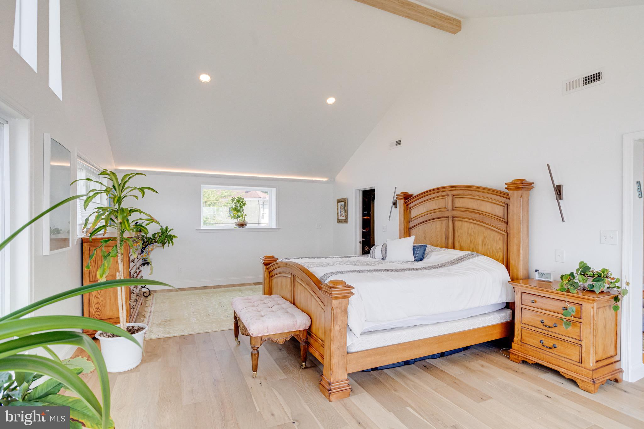 BAUERNSCHMIDT MANOR - Residential