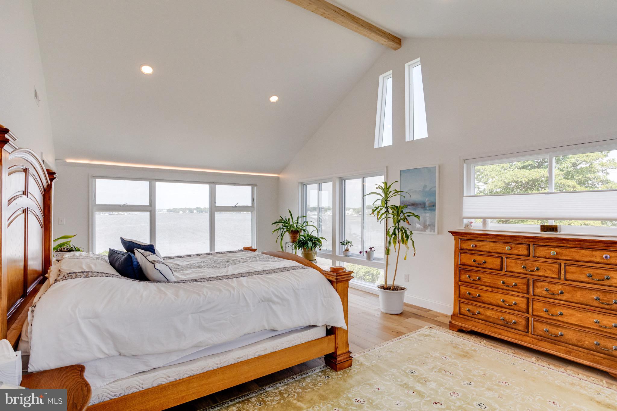 BAUERNSCHMIDT MANOR - Residential