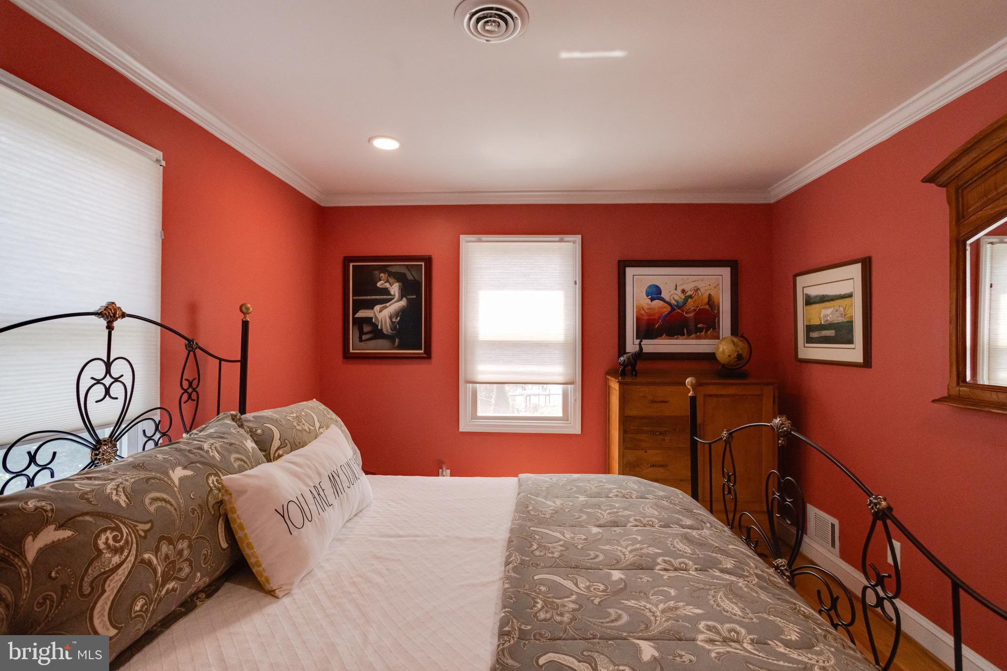 BAUERNSCHMIDT MANOR - Residential