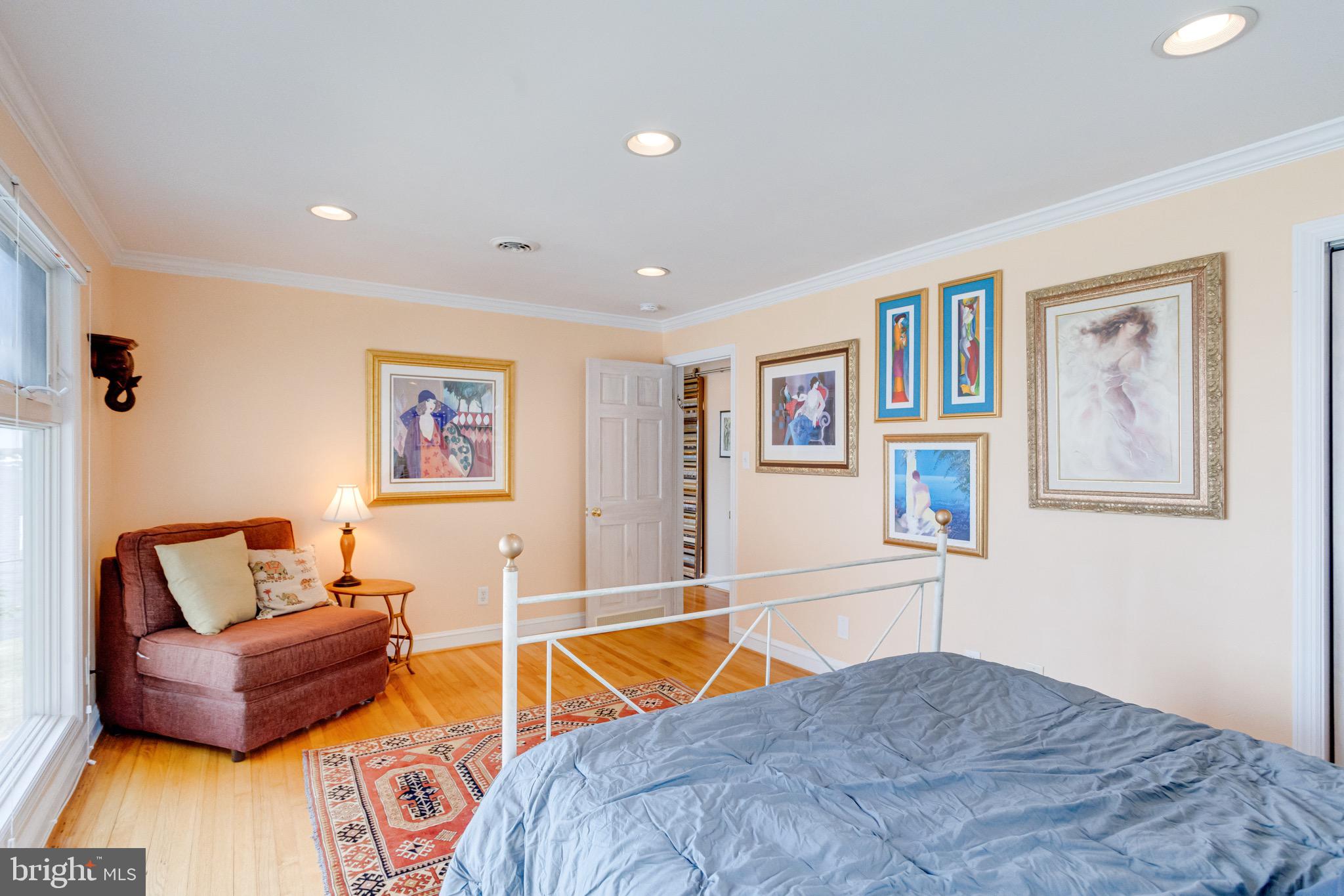 BAUERNSCHMIDT MANOR - Residential