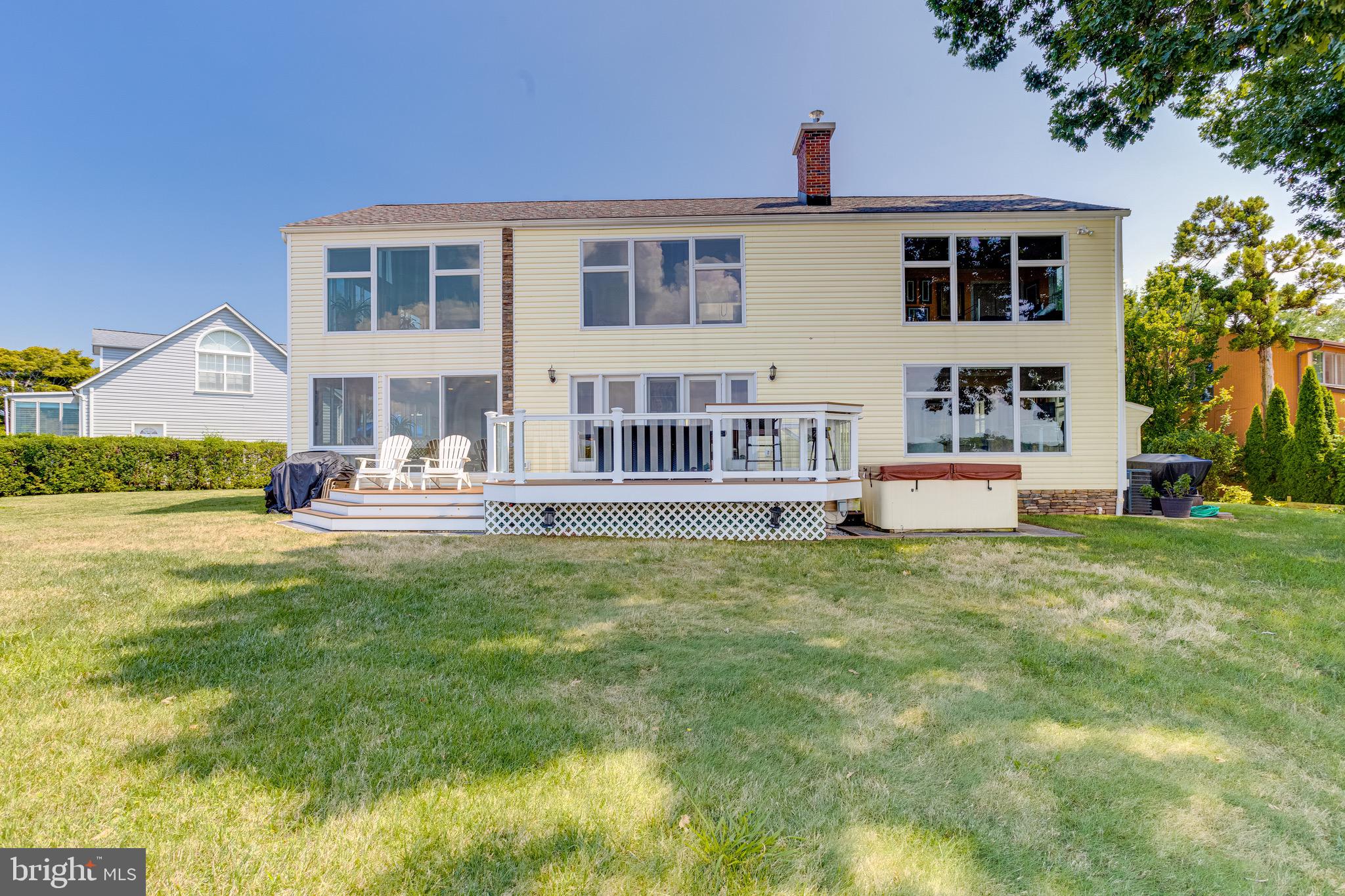 BAUERNSCHMIDT MANOR - Residential