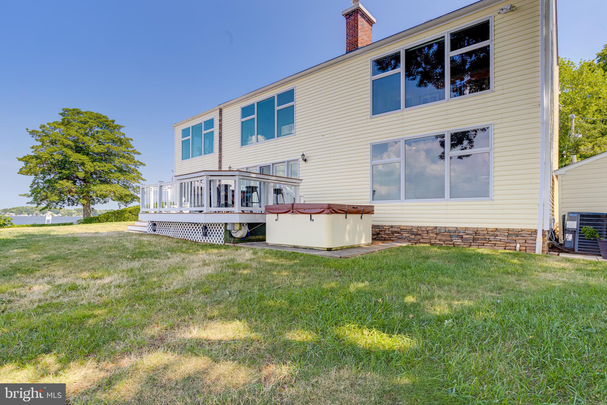 BAUERNSCHMIDT MANOR - Residential