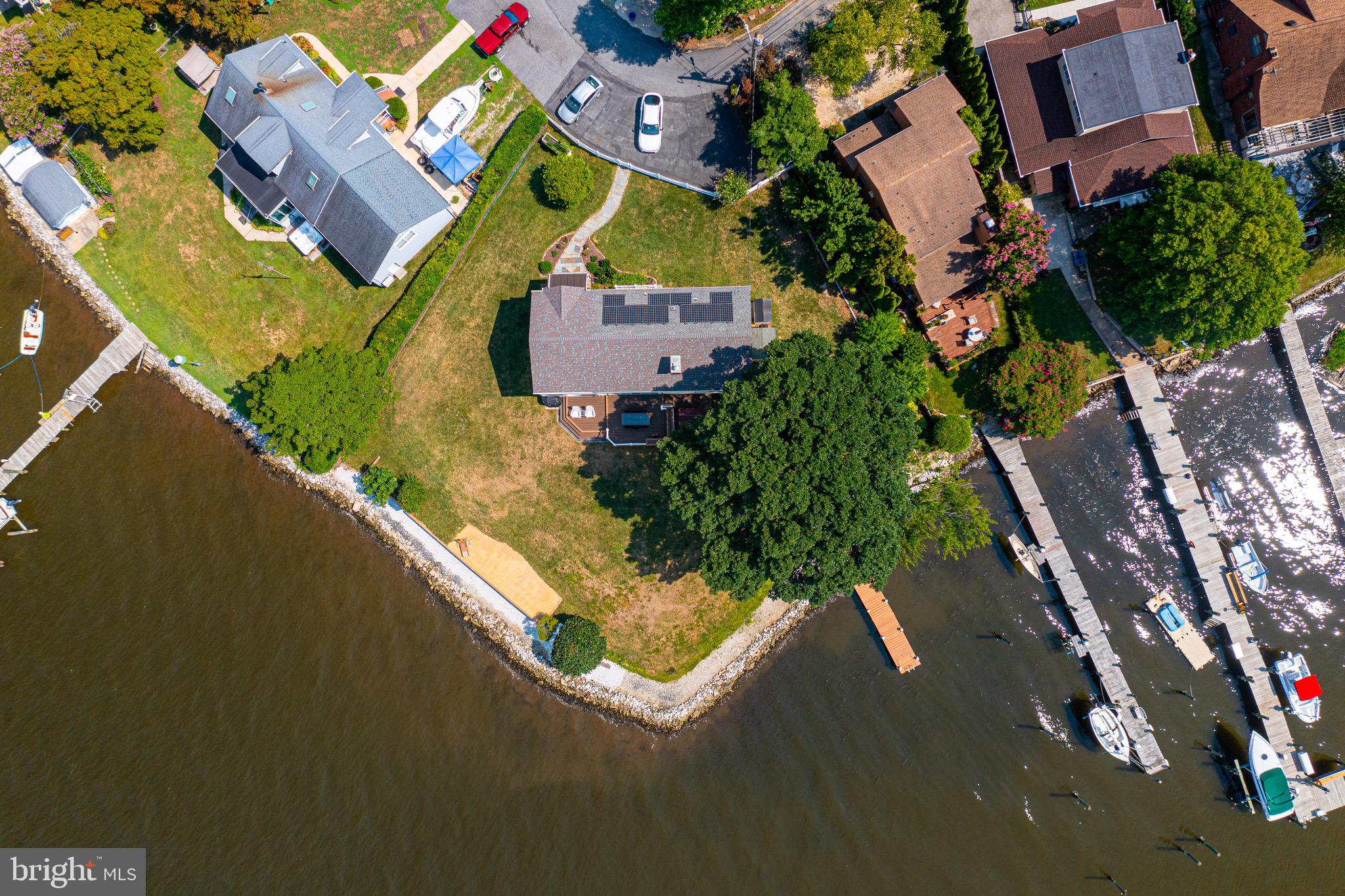 BAUERNSCHMIDT MANOR - Residential