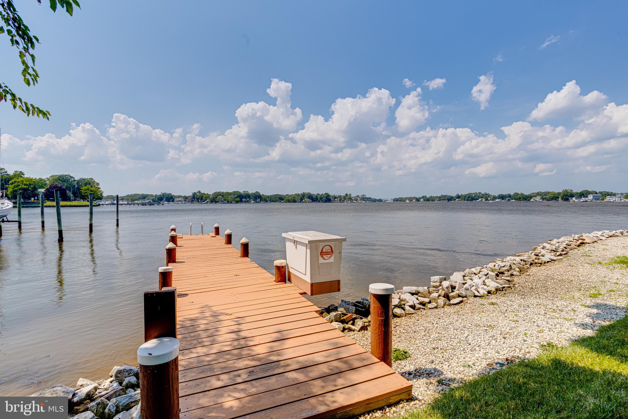 BAUERNSCHMIDT MANOR - Residential
