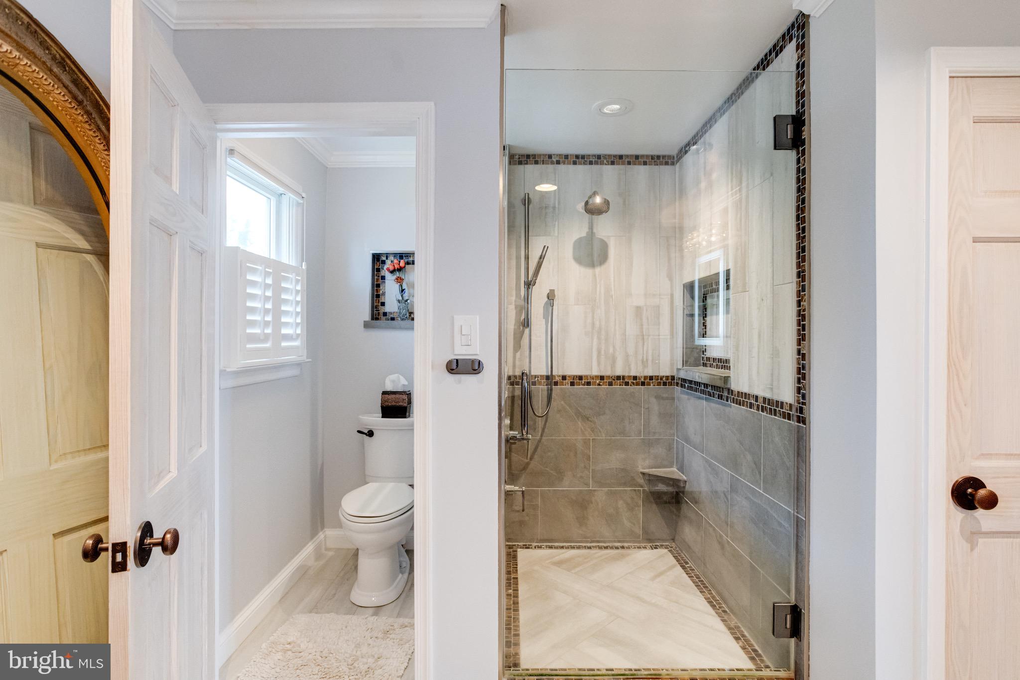 BAUERNSCHMIDT MANOR - Residential