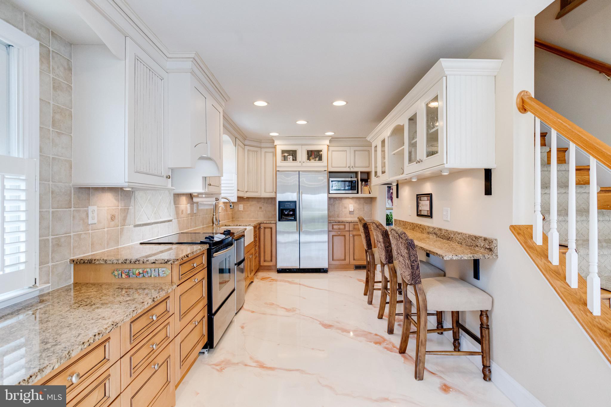 BAUERNSCHMIDT MANOR - Residential