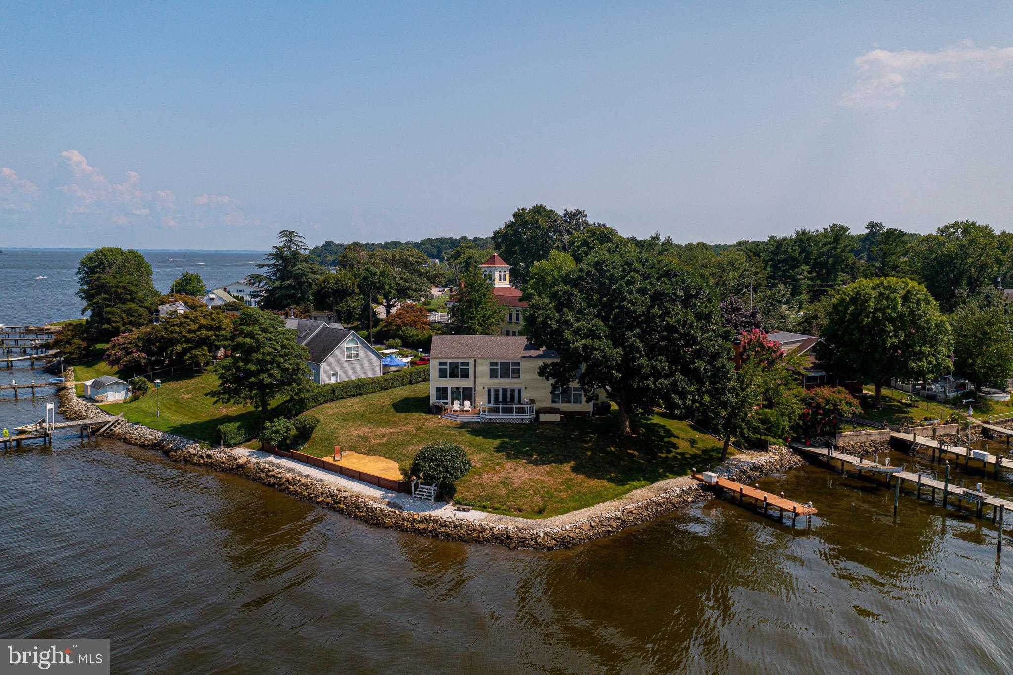 BAUERNSCHMIDT MANOR - Residential