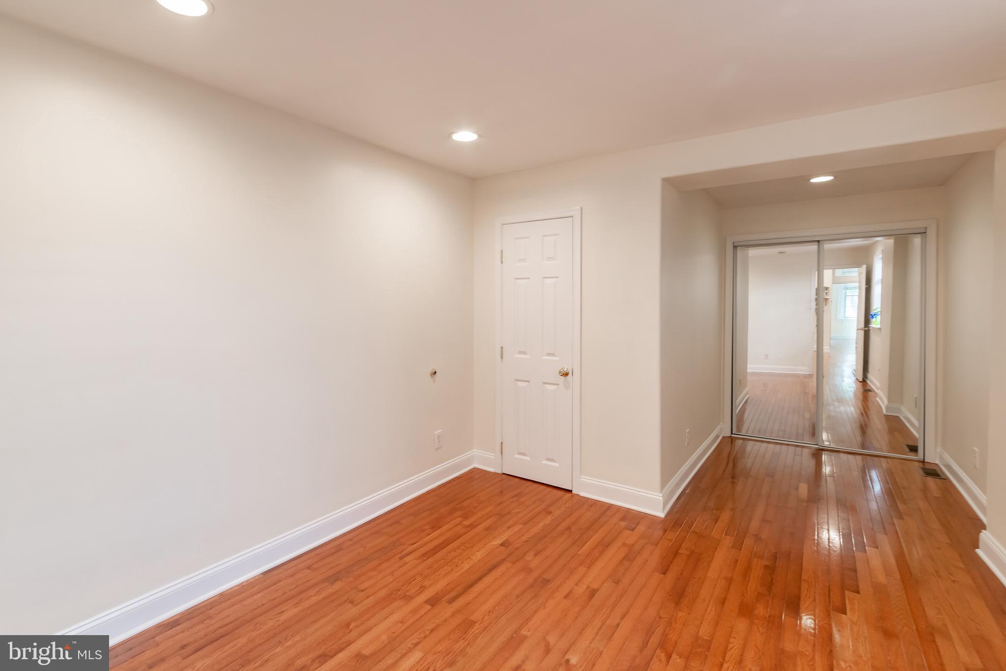 GRADUATE HOSPITAL - Residential Lease