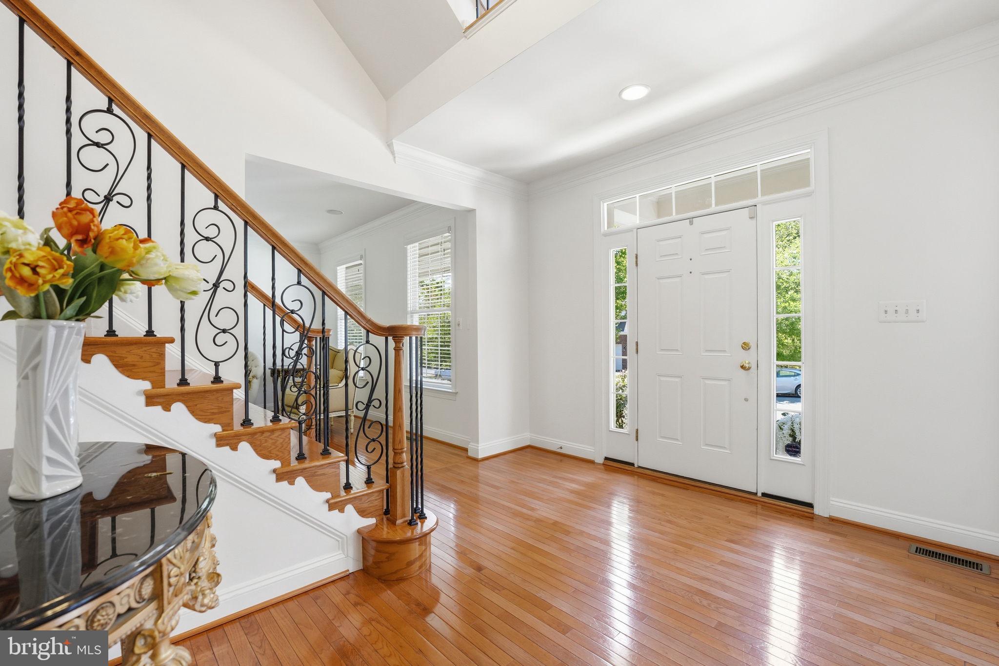 LANSDOWNE ON THE POTOMAC - Residential