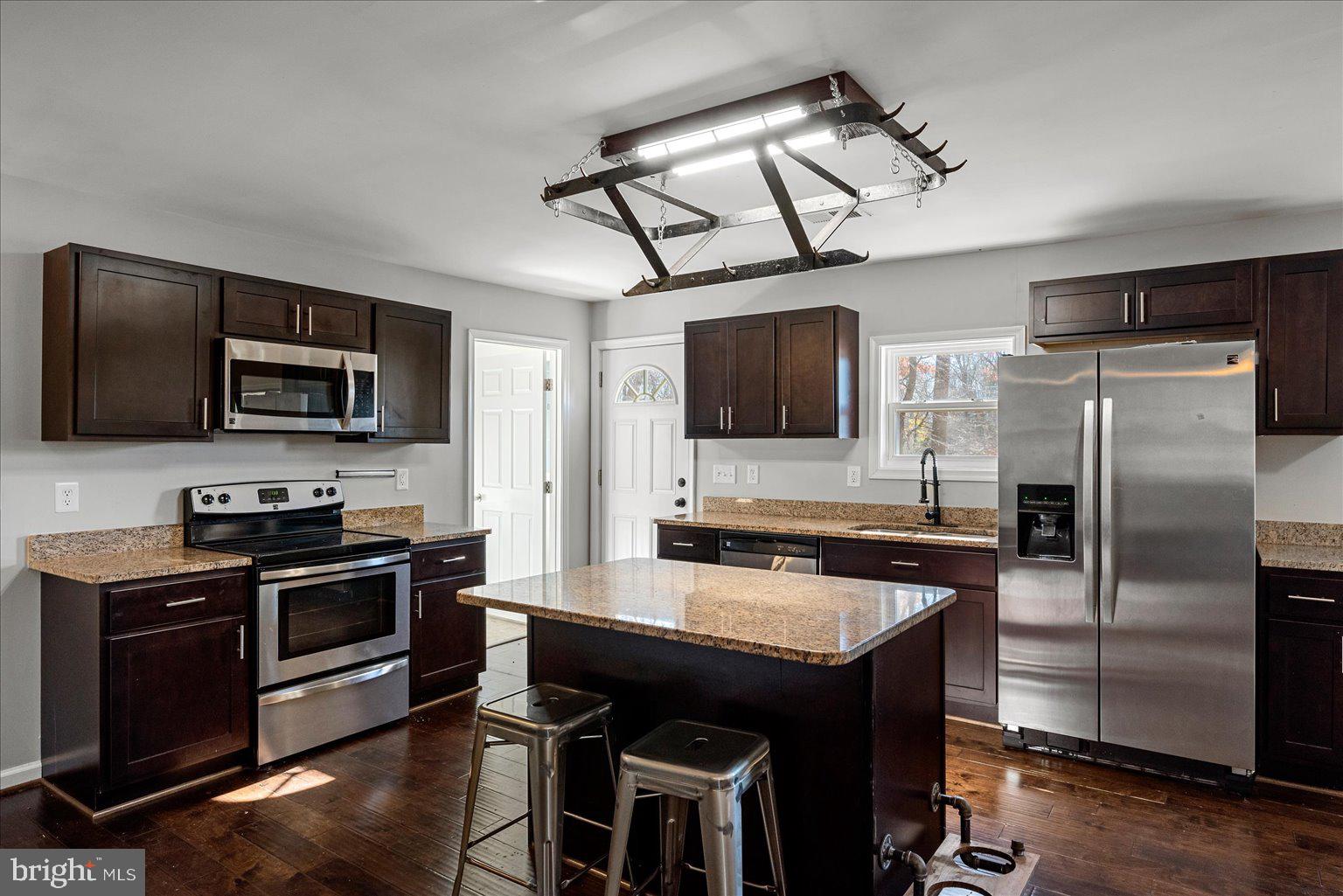 14343 GENERAL LONGSTREET AVENUE