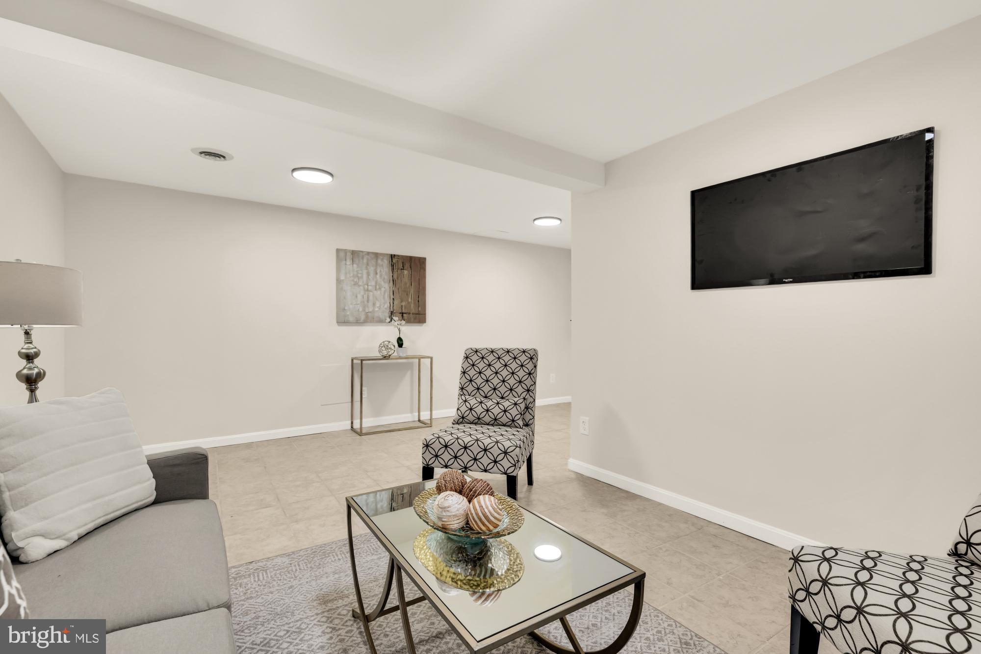 QUAIL VALLEY - Residential