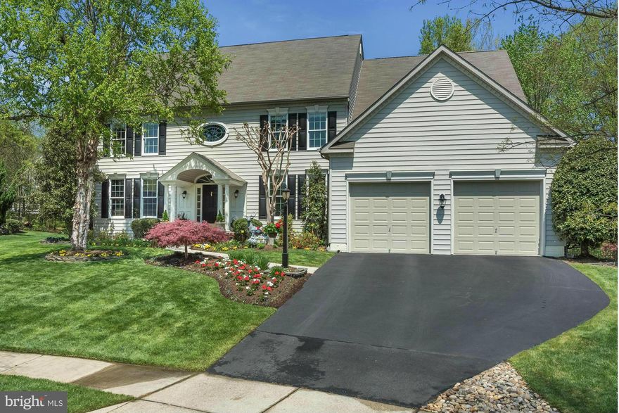 Resting at the end of a lovely cul-de-sac is this handsome Colonial home. Three luxury finished levels boast an open floor plan, a fabulous Kitchen, screened porch, three fireplaces, master bedroom en-suite, professional office and theater room. Beautifully landscaped and fenced. Premier location in Annapolis for commutes to Baltimore and Washington makes this an extraordinary property.