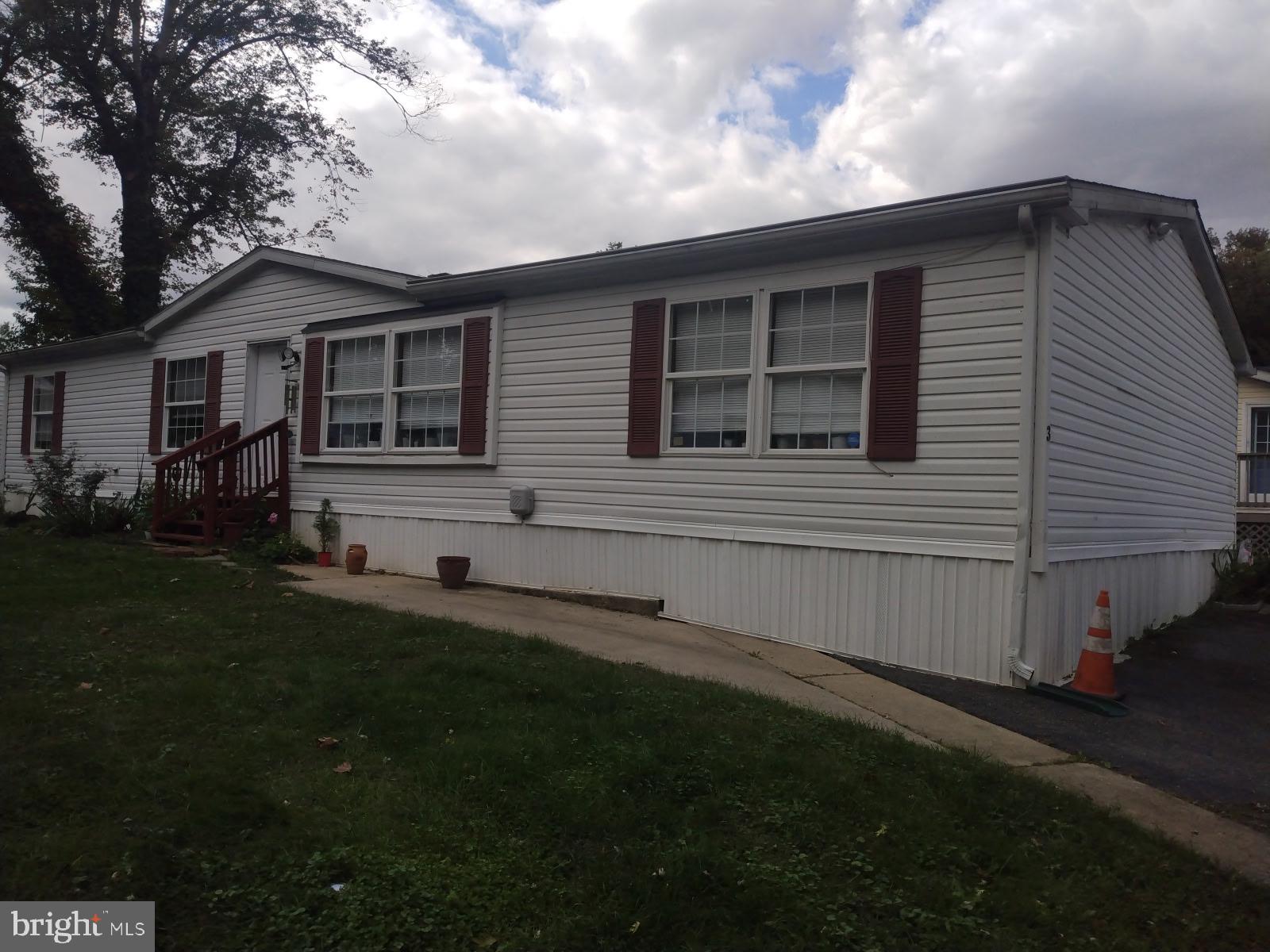 3 LOCUST STREET