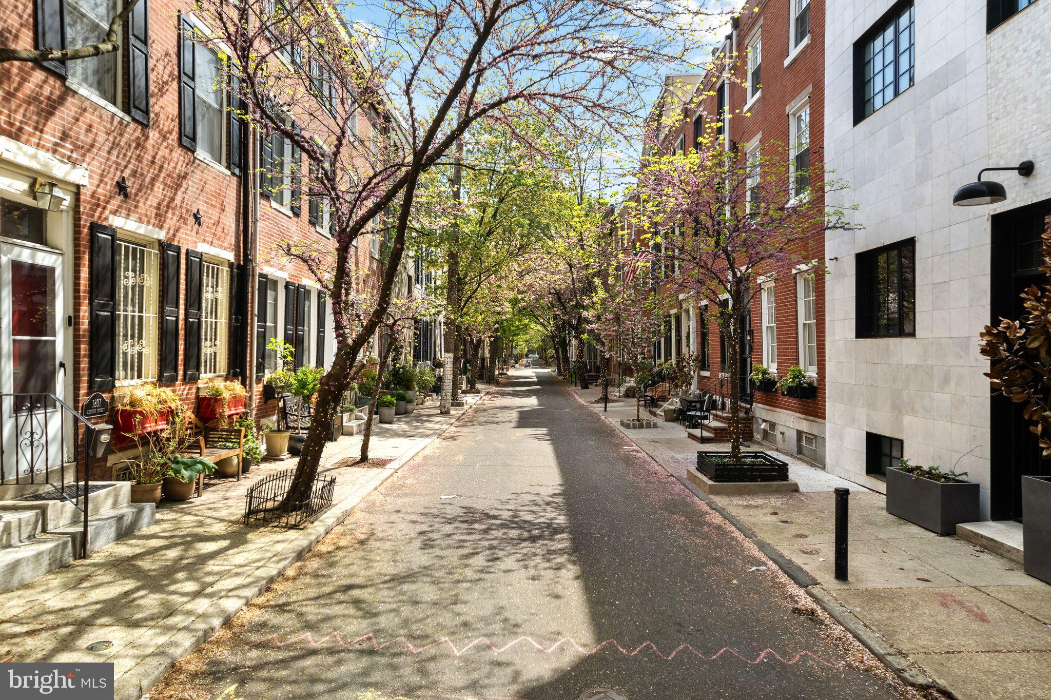 RITTENHOUSE SQUARE - Residential